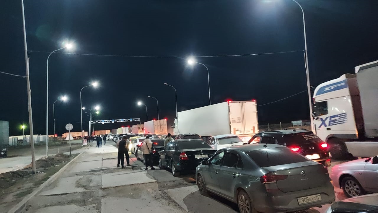 Жолаушылар ағыны үш есе артқан