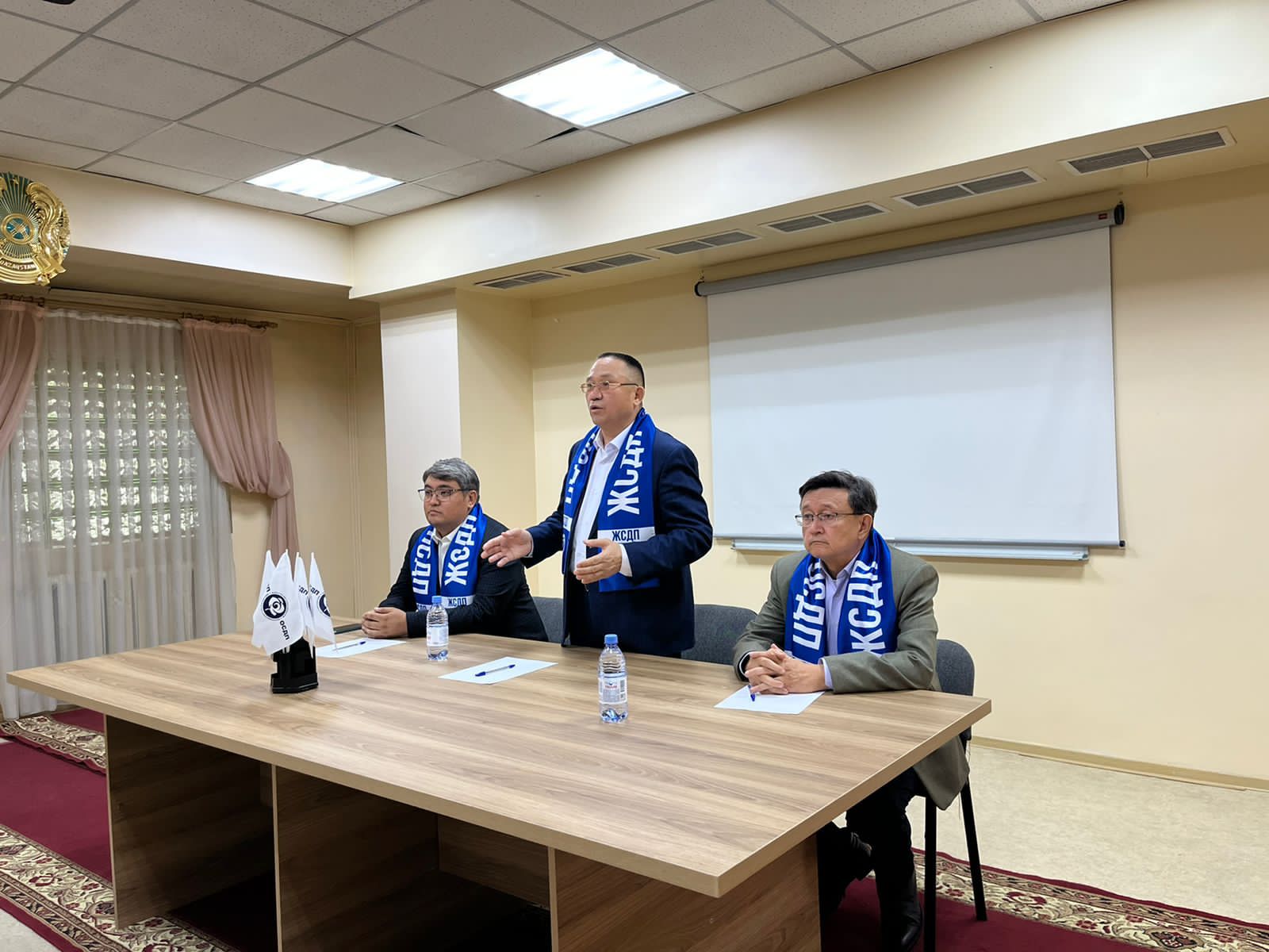 Саяси реформаларға басымдық беріледі