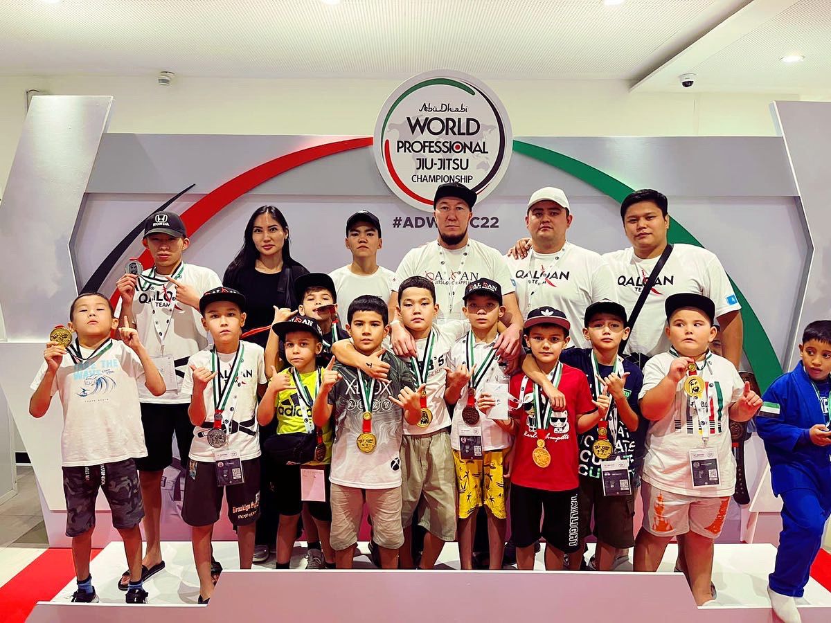 Чемпион оқушылар