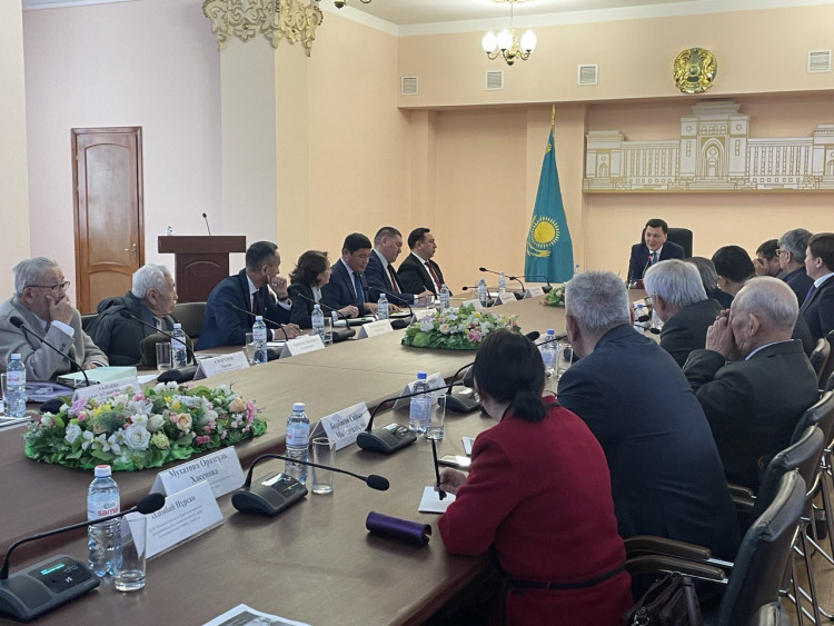 Академиялық жинақтың әзірлену барысы талқыланды