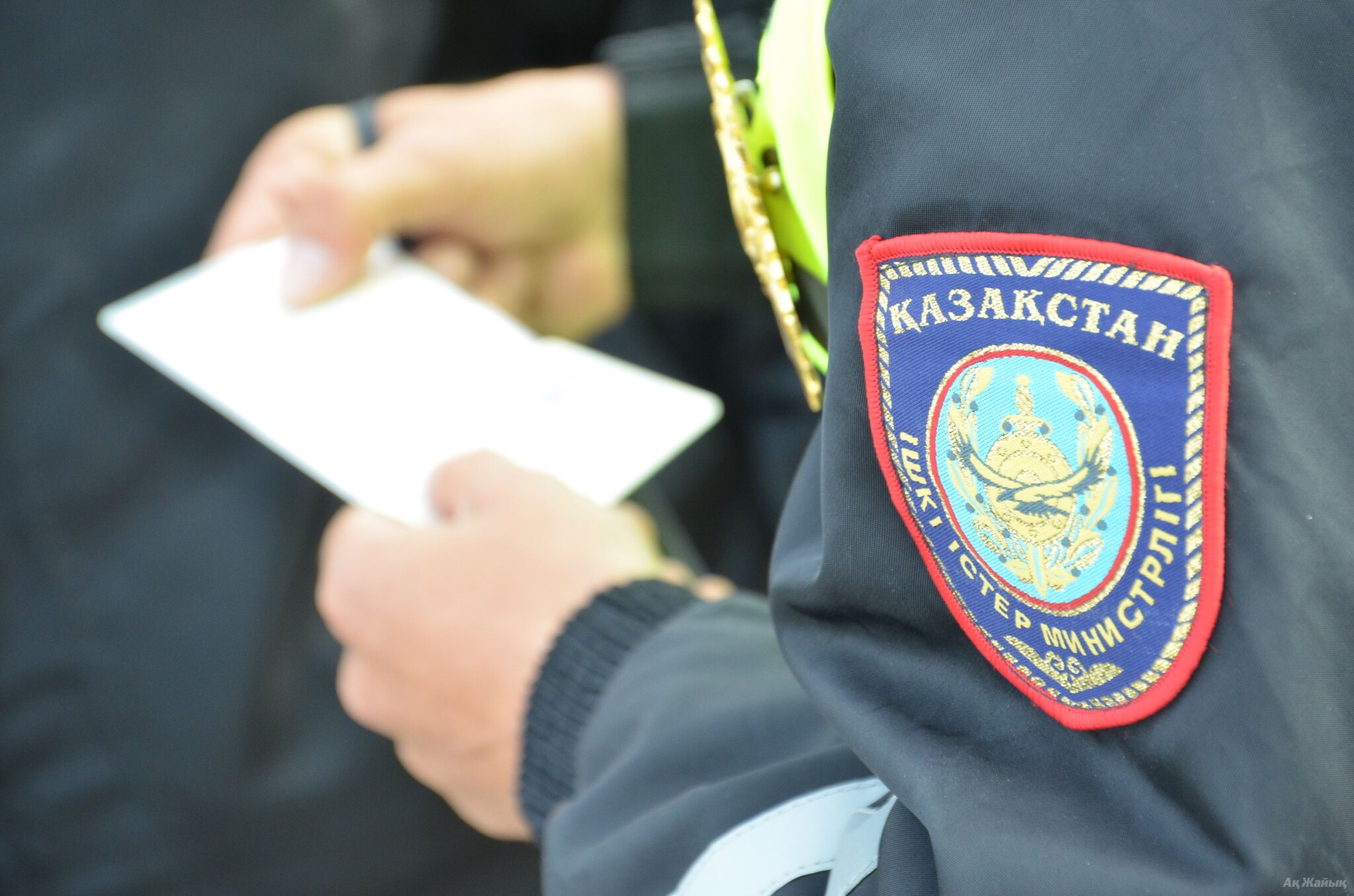 Қарағандыда жаңа босанған әйел сәбиін көшеге тастап кеткен