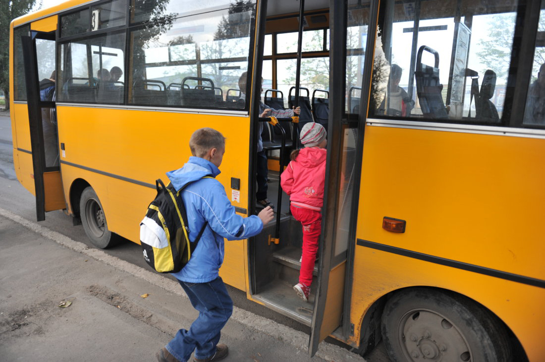 Билеті жоқ балаларды қоғамдық көліктен түсіруге тыйым салынады