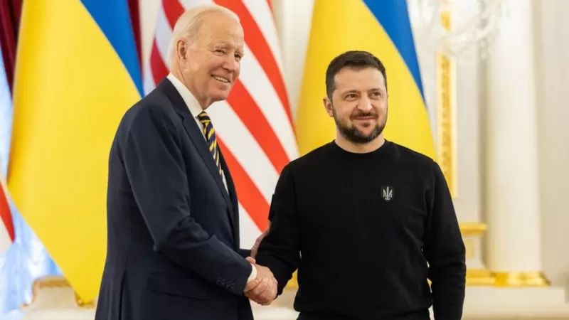 АҚШ Украинаға тағы 80 миллиард доллар аударды