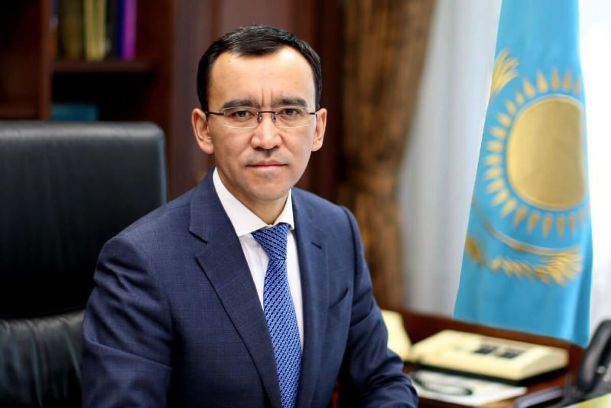 Мәулен Әшімбаев қазақстандықтарды Оразаның басталуымен құттықтады