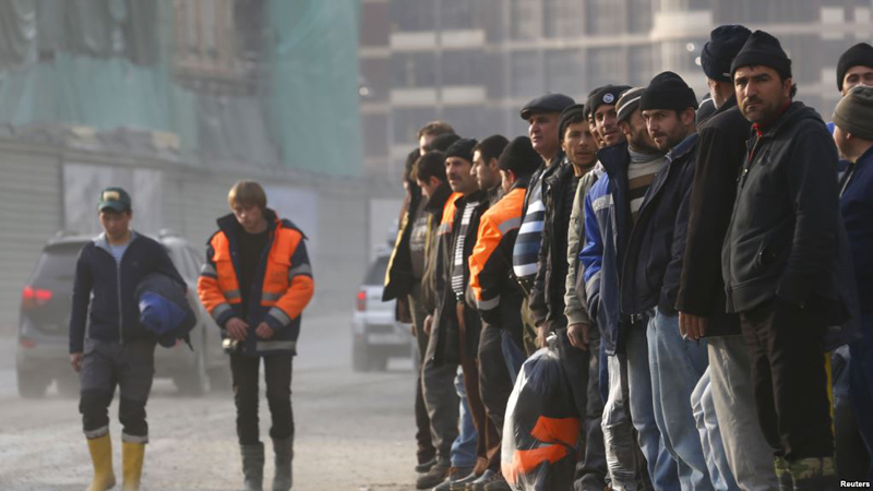 Шектен шыққан шетелдіктер