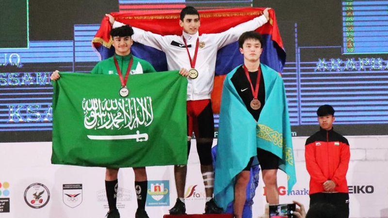 Қола қоржында