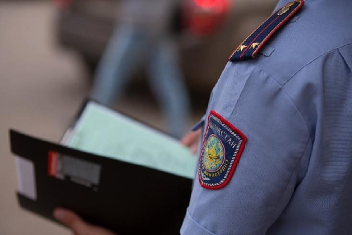 Пойызда ішімдік ішкен жолаушы қамауға алынды