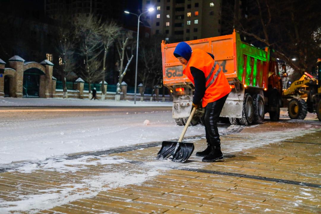 Астанада 24 мың текше метрден астам қар шығарылды