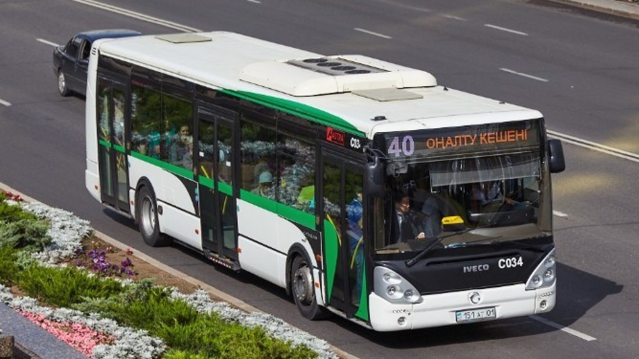 Астанада тағы 12 автобустың бағдары өзгерді