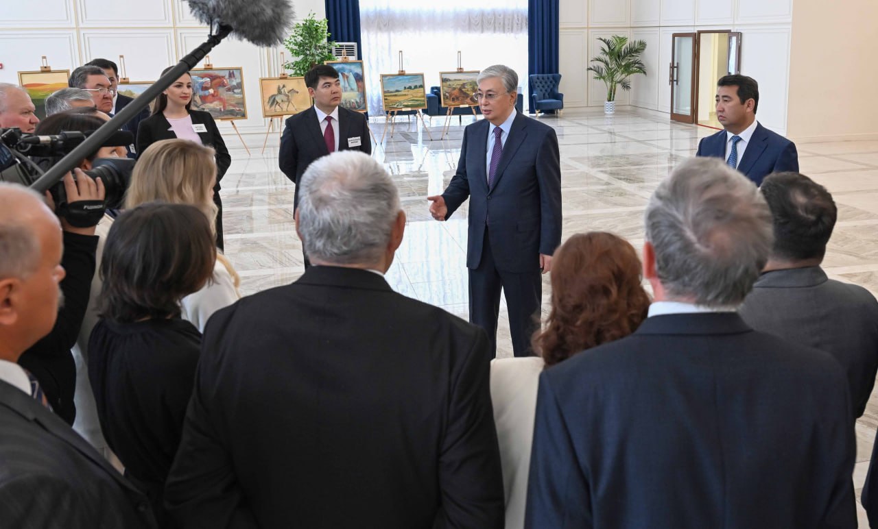 Мемлекет басшысы Қызылжар өлкесінің зиялы қауым өкілдерімен кездесті