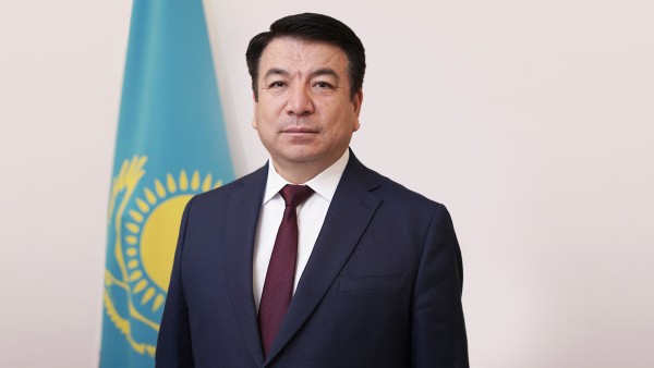 Оқу-ағарту министрі биылғы түлектерге құттықтау жолдады