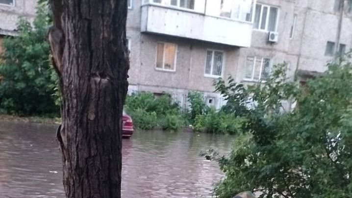 Павлодар көшелерін жаңбыр суынан тазалау жұмыстары аяқталды