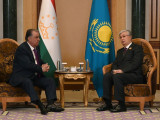 Мемлекет басшысы Тәжікстан Президенті Эмомали Рахмонмен кездесті