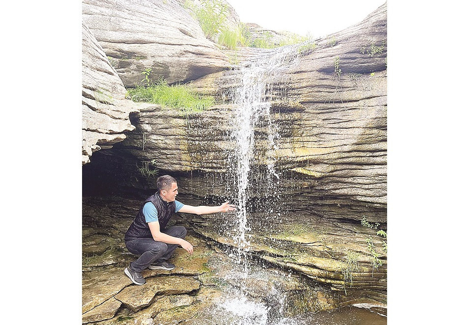 Сарыбел сарқырамасы