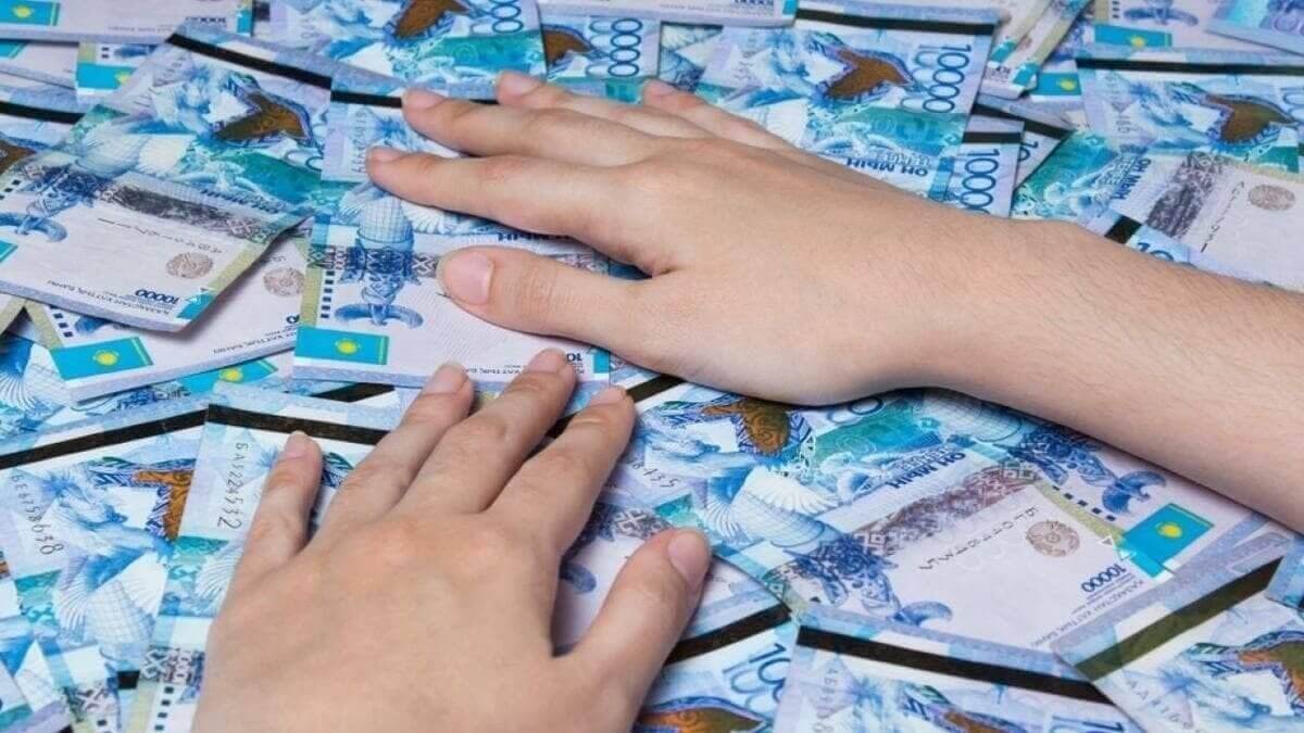 Дәнікеннен құныққан жаман