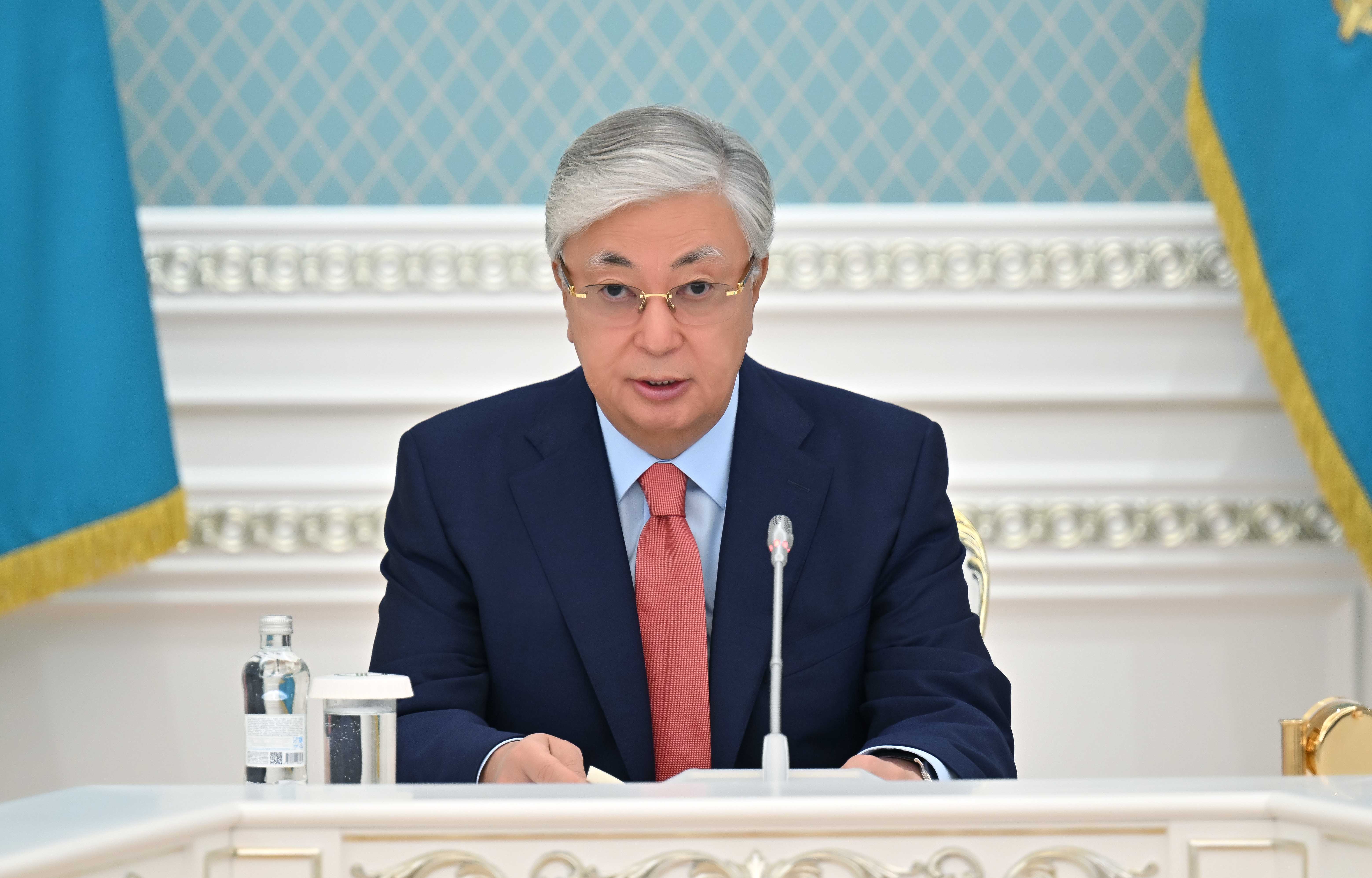 Президент қазақстандықтарды Конституция күнімен құттықтады