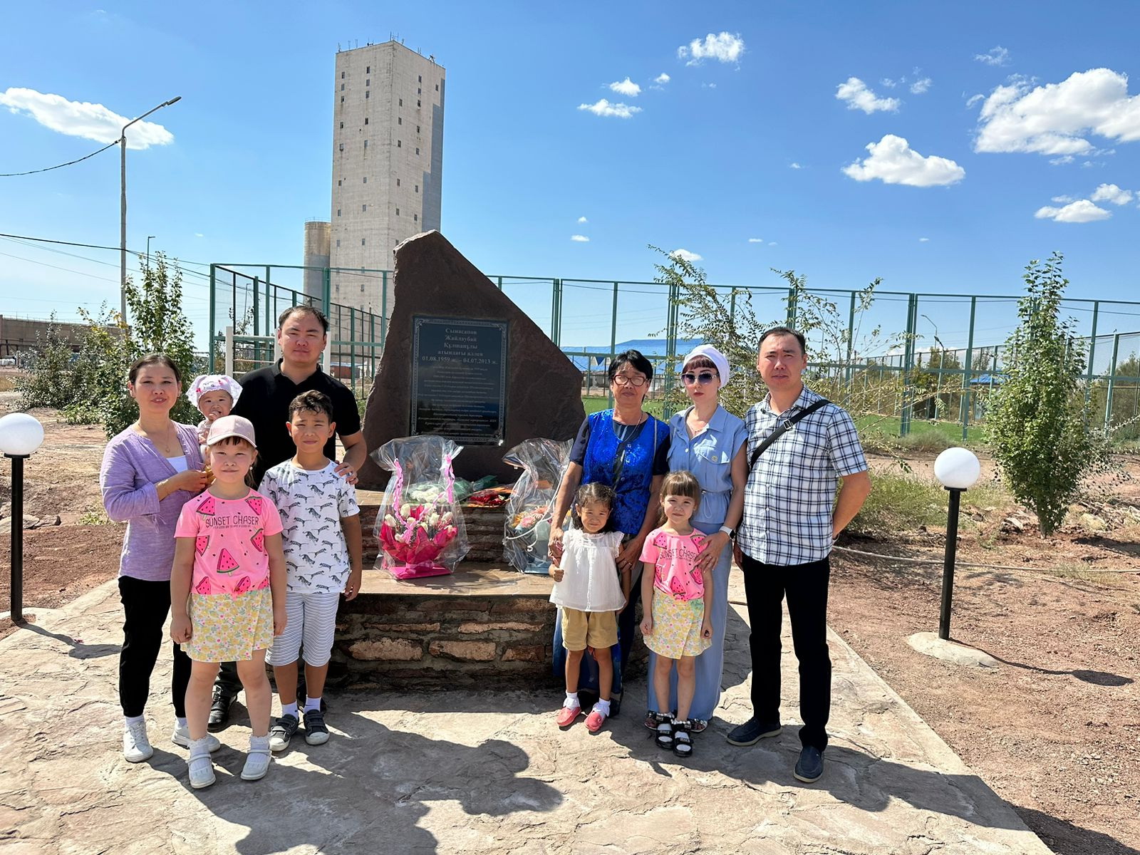 Еңбегі барды ел ұмытпайды