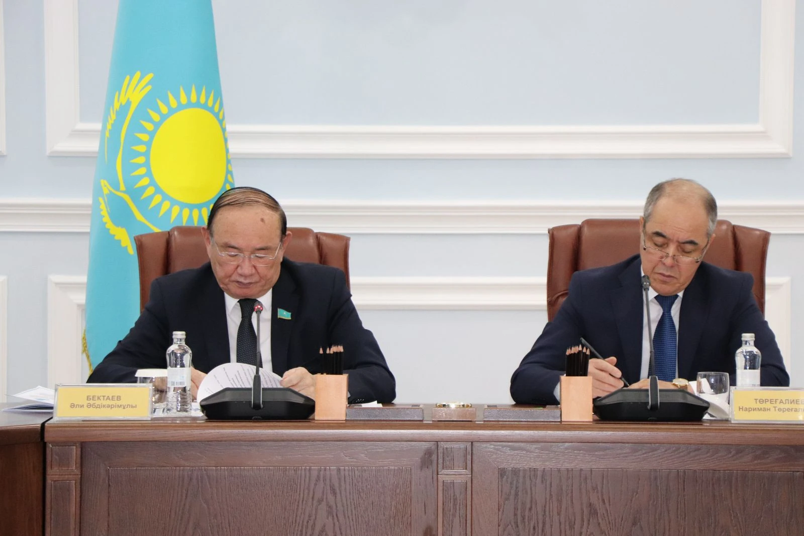 Сенат: Көшпелі отырыста киік мәселесі талқыланды