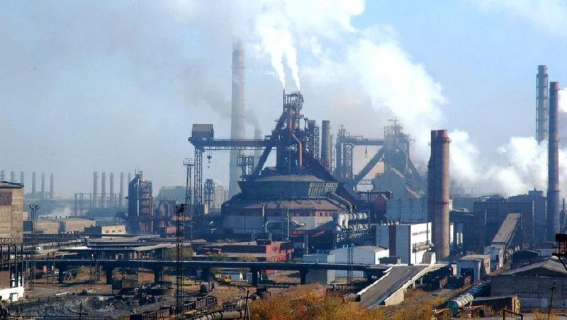 Теміртаудағы Qarmet металлургия комбинатында екі жұмысшы қаза тапты