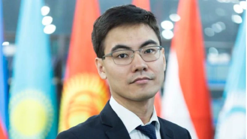 Бес жылдық даму циклінің басталуы