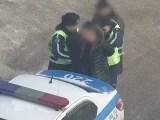 «Полицейді көлігімен сүйреп әкеткен». Астанада мас жүргізуші ұсталды (видео)
