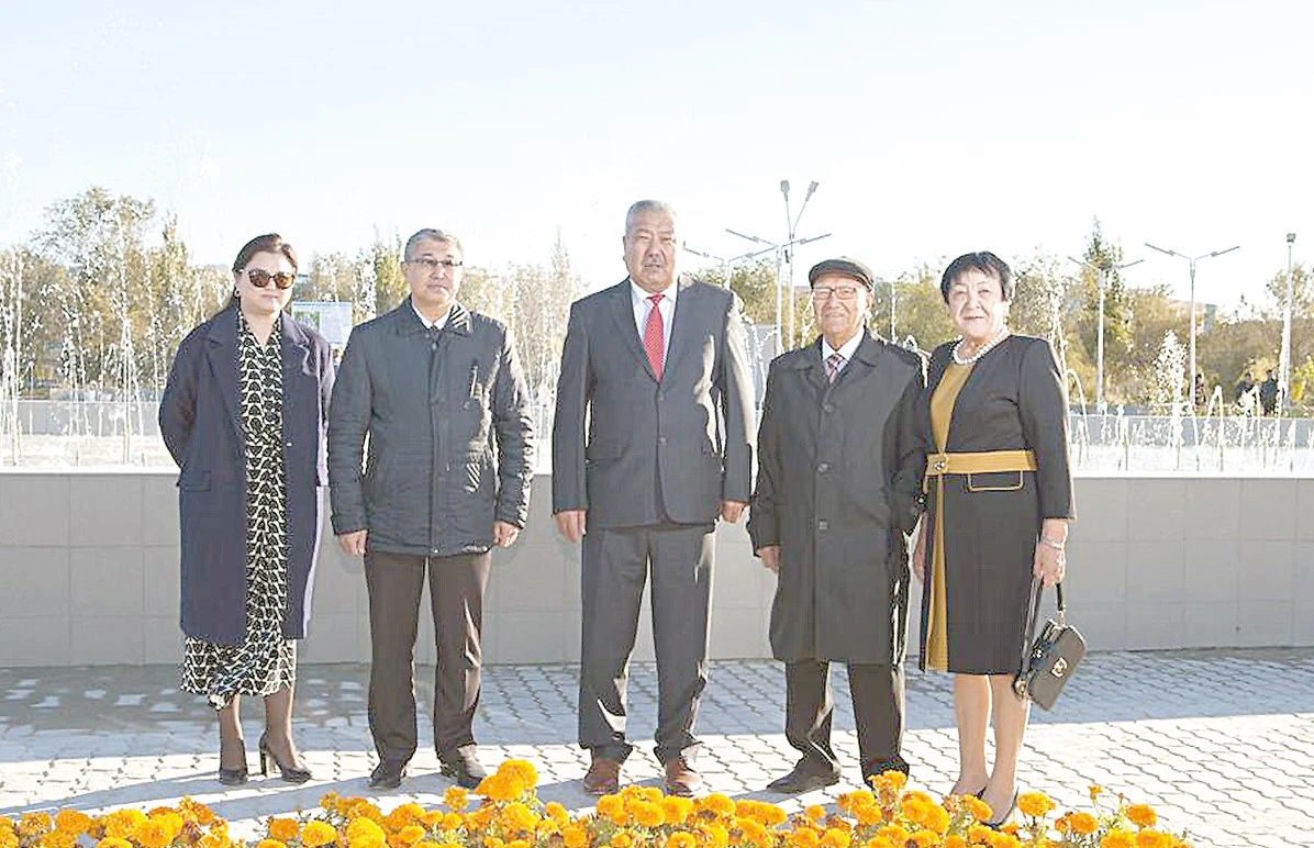 Өндіріс пен ғылымды тең ұстаған