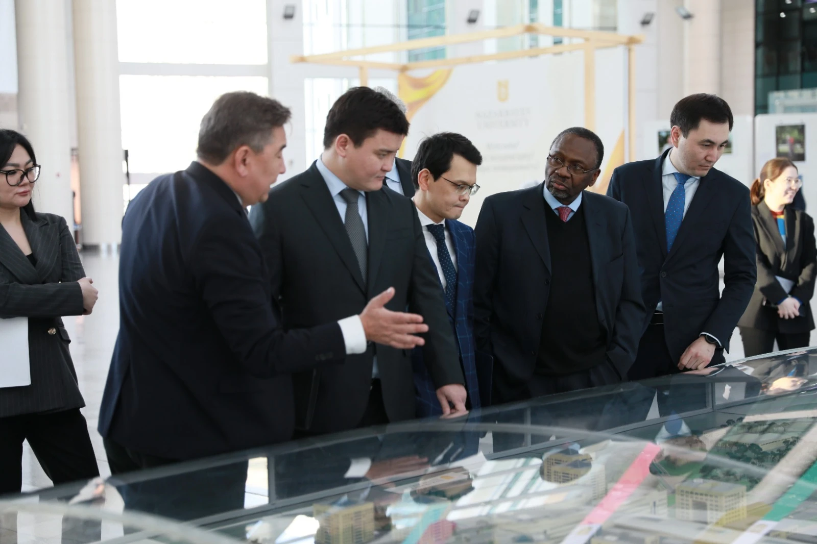 Қамқоршылық кеңес отырысы