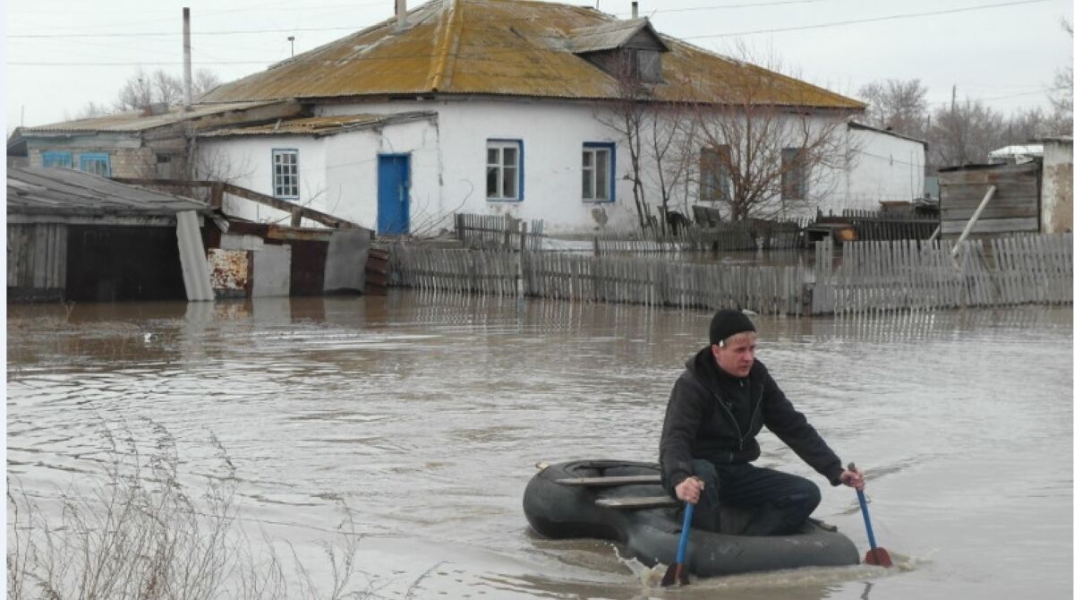 Су тасқыны: елімізде 4870 үй су астында қалды