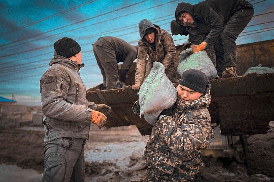 Табиғи апаттан зардап шеккендерге қол ұшын созғандар саны артты