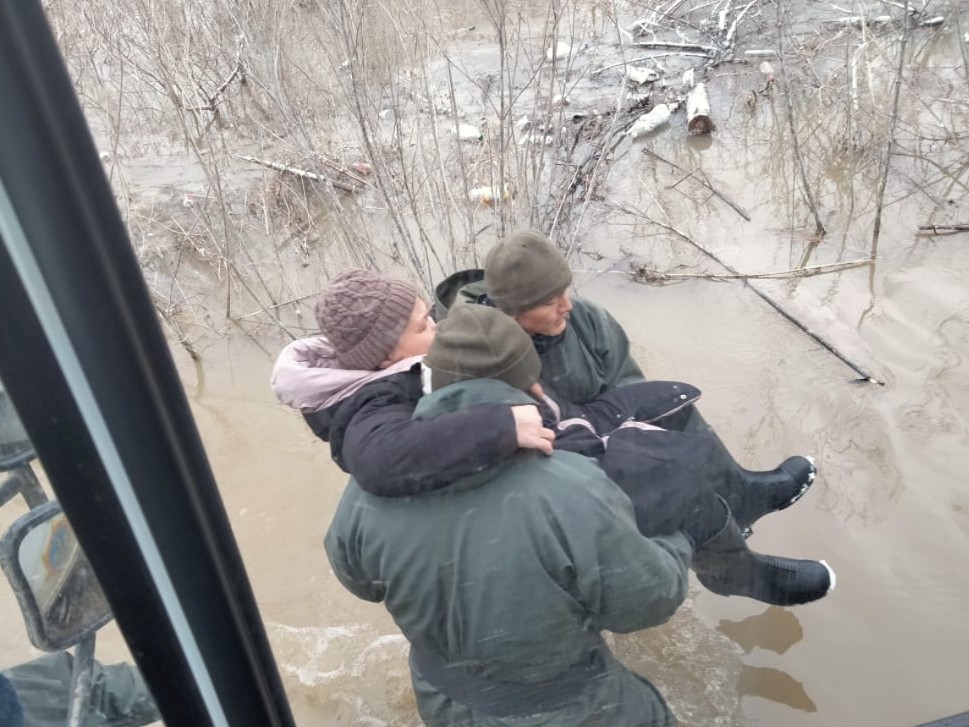 Бауырмалдық пен ізгілік