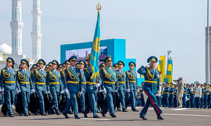 Бүгін – Отан қорғаушылар күні