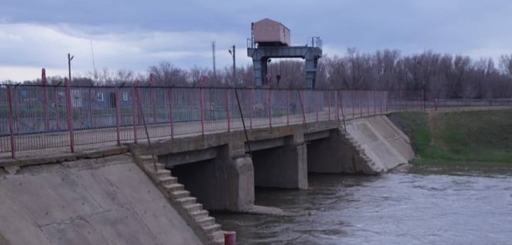 Ресейден келген тасқын су Қамыс-Самар көлдеріне жіберілді