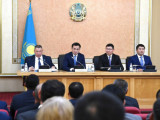 Айбек Дәдебай Маңғыстау облысының жаңа әкімін таныстырды