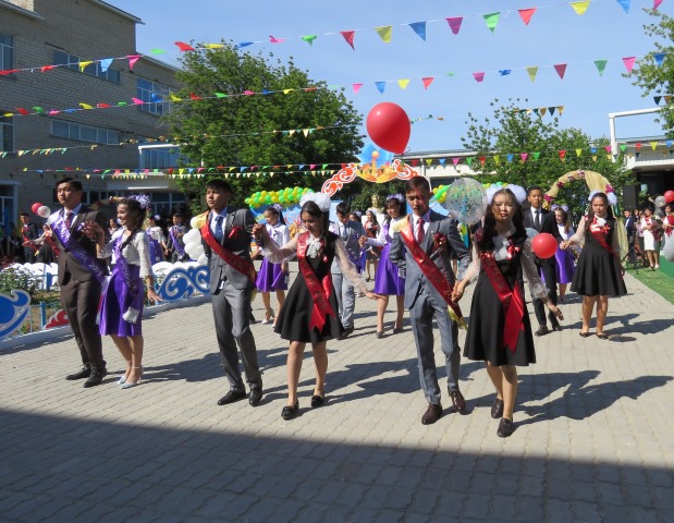 Түлектер отандық оқу орындарын таңдайды