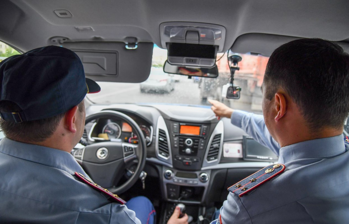 Полиция жұртқа жақын ба?