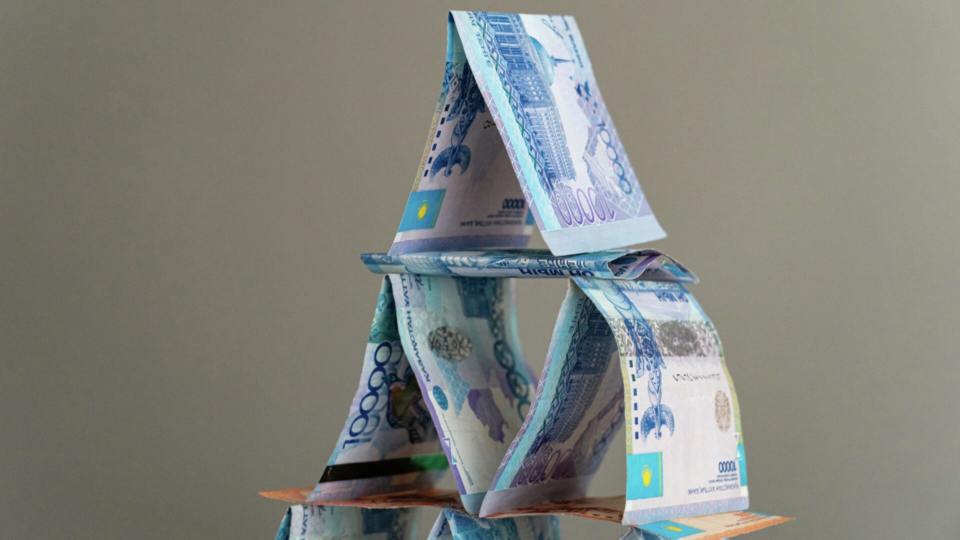 Қостанайда Qnet қаржы пирамидасының басшысы сотталды