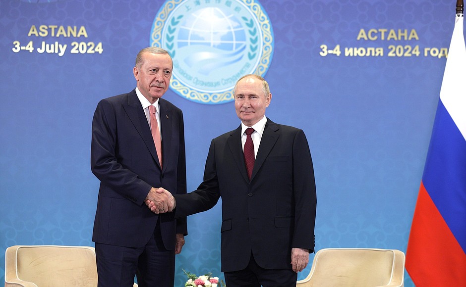 Ресей мен Түркия Президенттері Астанада кездесті