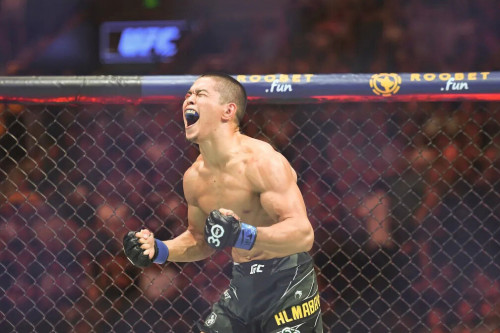 Асу Алмабаев UFC-дегі жекпе-жекте жеңіліп қалды