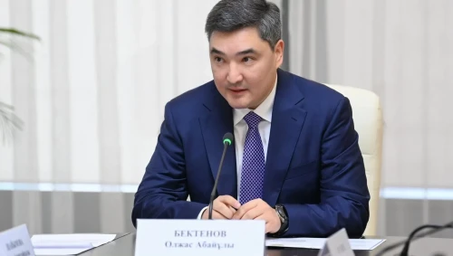 Зауыттағы апат: Олжас Бектенов көз жұмғандардың жақындарына көңіл айтты