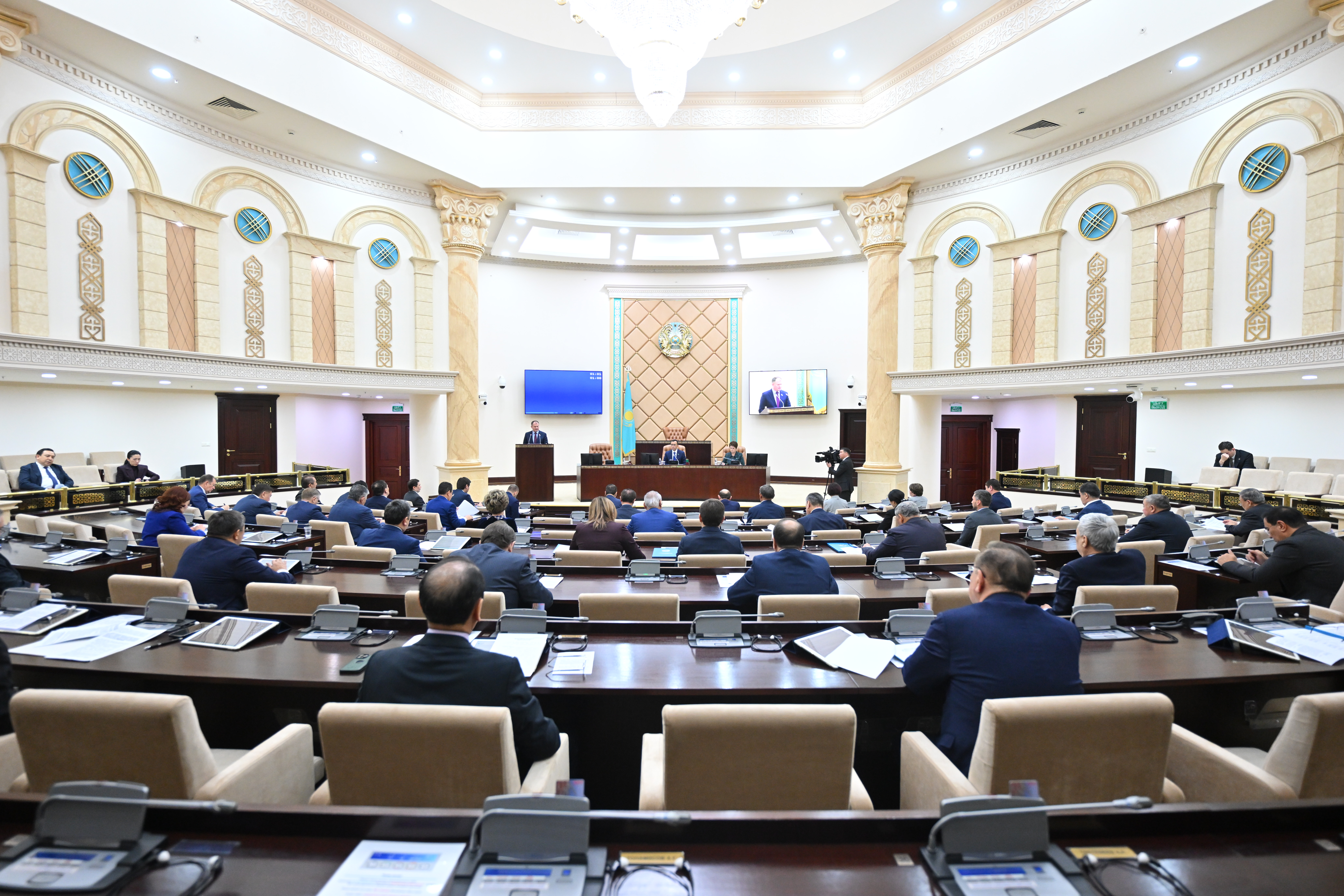 Сенаторлар «Келешек» жинақтау жүйесіне қатысты заңды мақұлдады