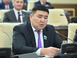 Депутат Елнұр Бейсенбаев жұмыссыздық мәселесін қозғады