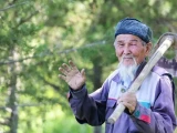 Қызылордалық  ақсақал 2 миллионнан астам ағаш өсірген
