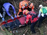 Автобус көпірден құлап, 51 адам қаза тапты
