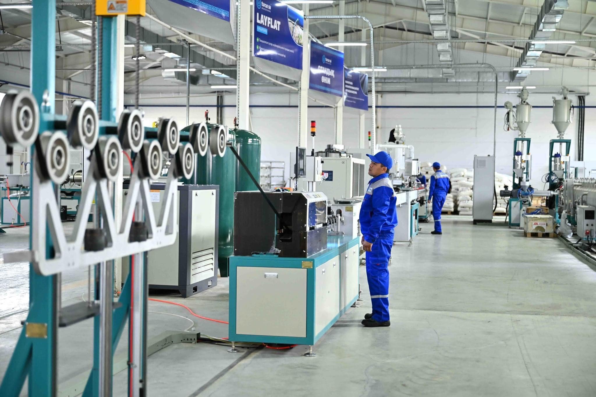 Түркістанды түлететін жобалар