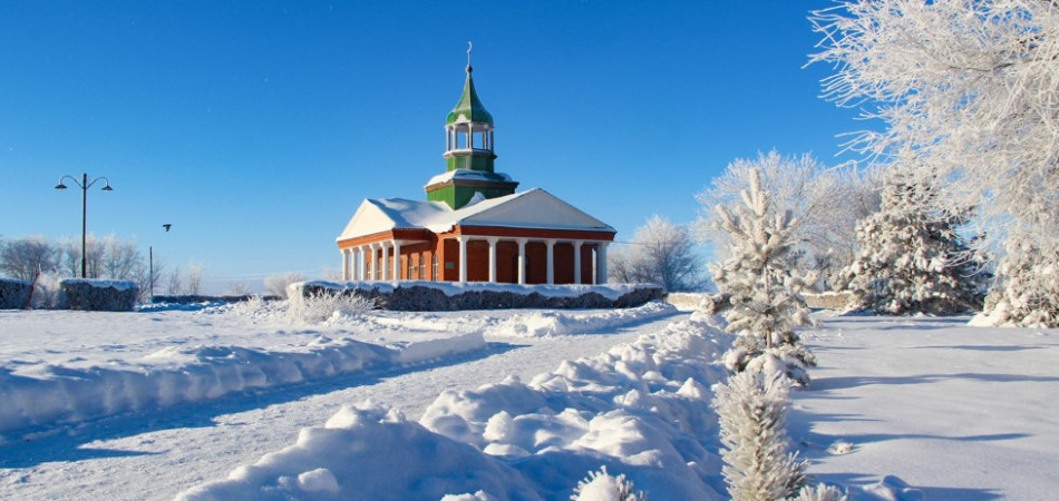 Айналасы айшылық Хан ордасы