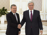 Тоқаев пен Мирзиёев Алматыда бейресми кездесу өткізеді