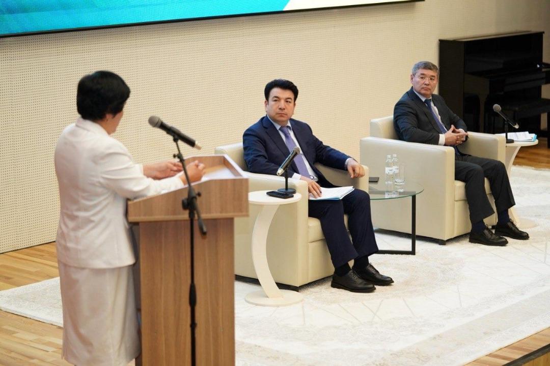 Министр