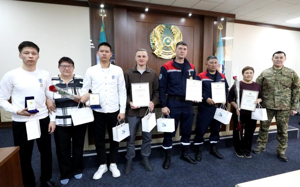 Адамдарды өлімнен құтқарған бірнеше азамат марапатталды