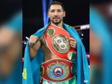 Жәнібек Әлімханұлы әлем чемпионын сынға алды