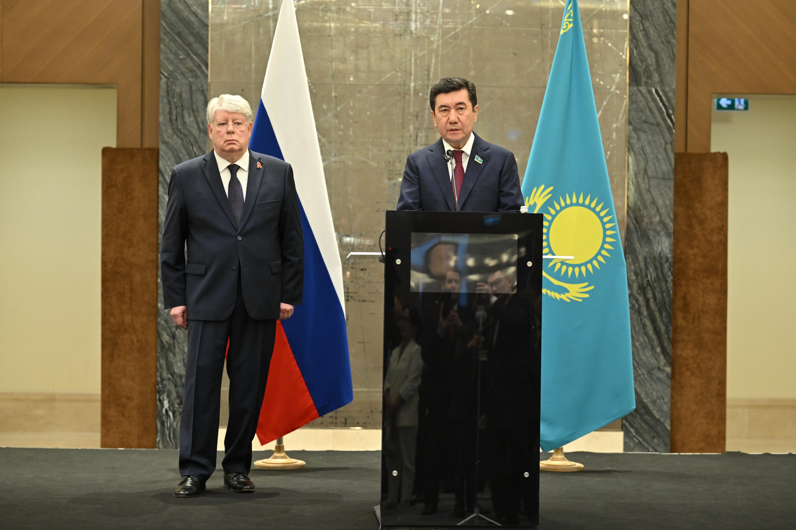 Мәжіліс төрағасы Қазақстанның Ұлы Жеңіске қосқан үлесі туралы айтты